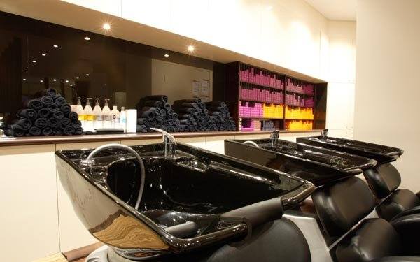 Momos Hair - Joondalup